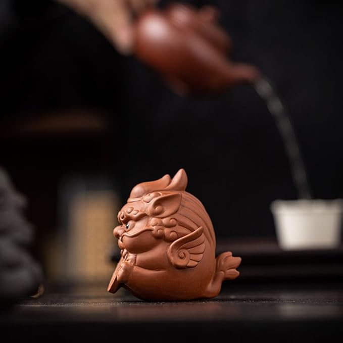Chinese Zisha Tea Pet, Ceramic Tea Pet, Handmade Purple Clay Tea Pet for Kung Fu Tea Tray, Tea Pet Decoration Kungfu Tea Tray Accessories (B)