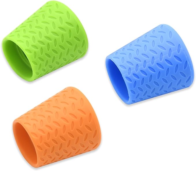 Portable Outdoor Water Bottle Shower Head Leakproof Hand & Pet Cleaning Tool for Camping Hiking Picnics Travel Lightweight Silicone Green