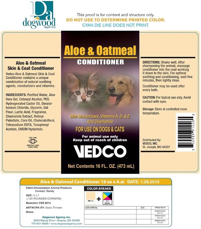 Vedco Aloe & Oatmeal Pet Shampoo, 16 fl oz, Moisturizing Formula for Dogs & Cats with Dry Sensitive Skin