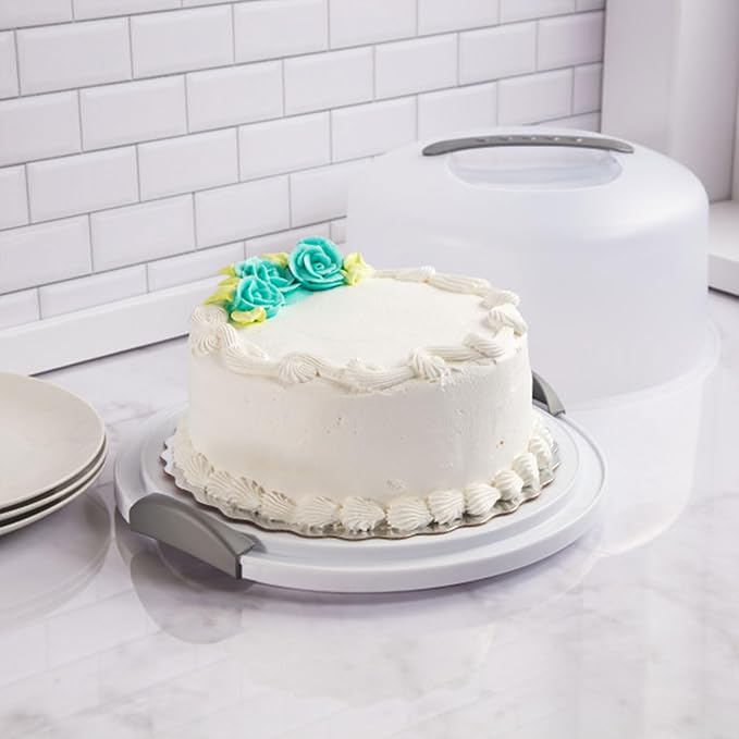 Sterilite Cake Server, Plastic Food Storage Container with Lid, Latches and Handle, Dessert Carrier, Dishwasher Safe, Clear Lid and White Base, 4-Pack
