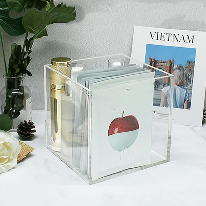 Acrylic Box Clear Display Boxes with Lids Acrylic Square Cube Decorative Boxes Jewelry Storage Box for Birthday Valentine's Day Party Favor Candy Pill and Tiny Jewelry