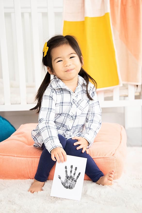 Pearhead M/L Clean-Touch Baby Ink Pad, No Mess Inkless Baby Safe Ink, DIY Handprint and Footprint Keepsake, Black, Medium/Large (Pack of 2)