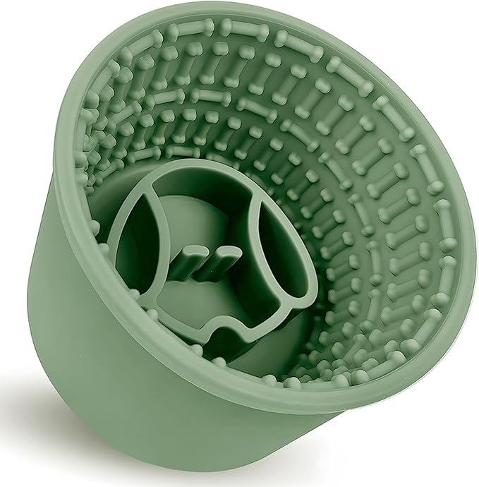 Large Silicone Slow Feeder Dog Bowls, Non-Slip Dog Slow Feeder Lick Bowl for Medium Large Breed, Enrichment Toys for Distraction, Anxiety Relief & Enrichment (Green, 4.2 Cup)