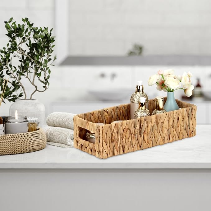 Wicker Storage Basket Nesting Small Wicker Basket, Water Hyacinth Toilet Paper Baskets for Storage, Bathroom Organizer Toilet Paper Holders for Organizing Pantry Bathroom Toilet Tank, 2 Pack