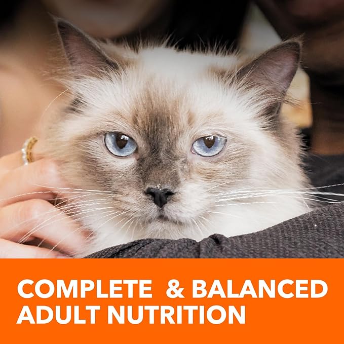 IAMS Proactive Health Indoor Weight Control & Hairball Care Adult Dry Cat Food, Chicken & Turkey Recipe, 7 lb. Bag