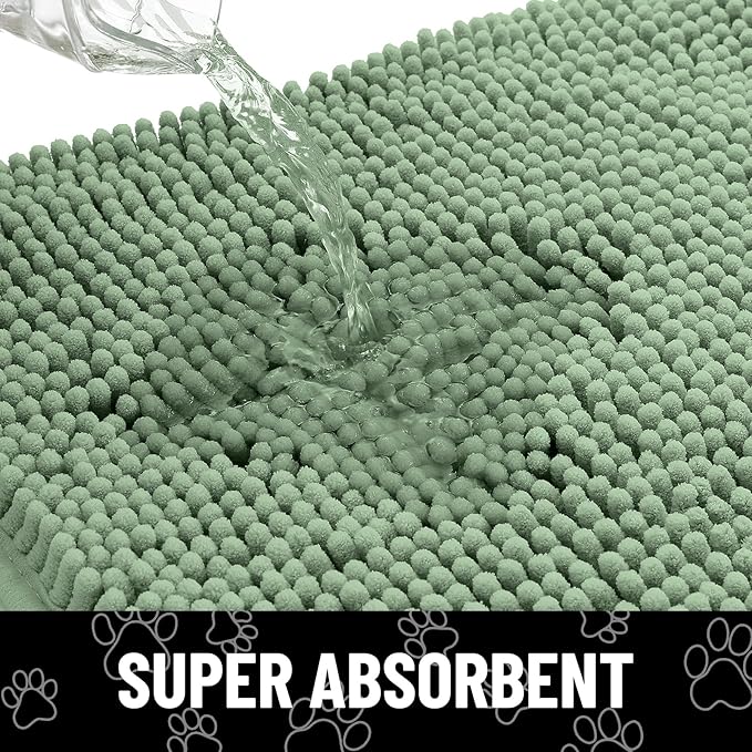 Smiry Dog Door Mat for Muddy Paws, Absorbent Dirt Trapper Non Slip Quick Dry Washable Chenille Mat for Mud Dogs, Entry Rug for Indoor and Outdoor (24x16 Inches, Olive Green and White)