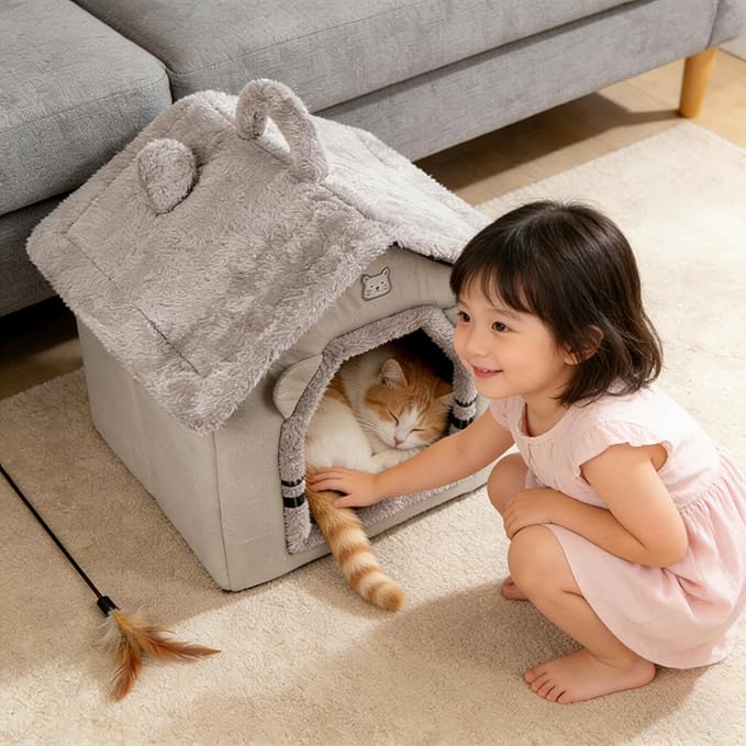 Lovely Cat Bed for Indoor Cats, Cartoon Pattern Cat Cave Bed with Handle Design, Soft Cat Hideaway Indoor Cat House for Kitten, Puppy & Small Pets (M)