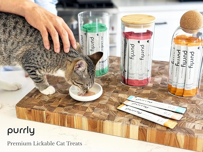 Purrly Interactive Lickable Cat Treats Low Calorie Human-Grade Chicken Breast & Turkey with L-Lysine & Astaxanthin for Immunity (30 Count) Non-Seafood Hydrating BPA-Free for All Ages Low-Phosphorus