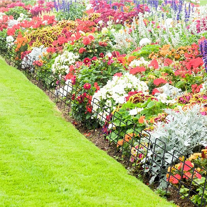 ShopLaLa Decorative Garden Fence Border (20 Panels) 12in(L) x 16.5in(H) Rustproof Black Metal Wire Fencing for Animal Barrier, Flower Bed Edging Landscape Panel Patio Fences Yard Outdoor Decor