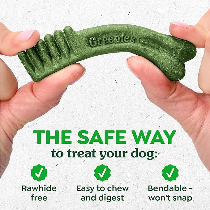 Greenies Veterinarian-Recommended Natural Dental Dog Treats Regular Size, Original Flavor, 12 oz. Pack, 43 Count
