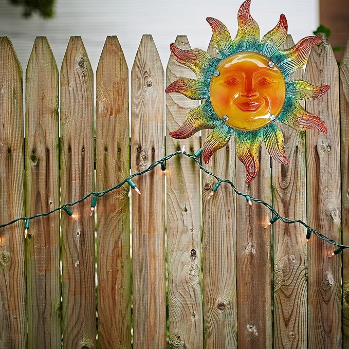 JOYBee Metal Sun Face Wall Art Decor-Sunface all Decor-Home Decor Artistic Sun Face Metal Wall Sculpture for Indoors or Outdoors Kitchen Farmhouse patio porch (13.25 * 12.5inch)